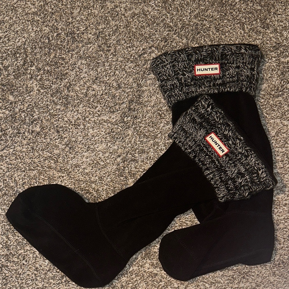 Hunter Black and Gray Knit Cuff Socks